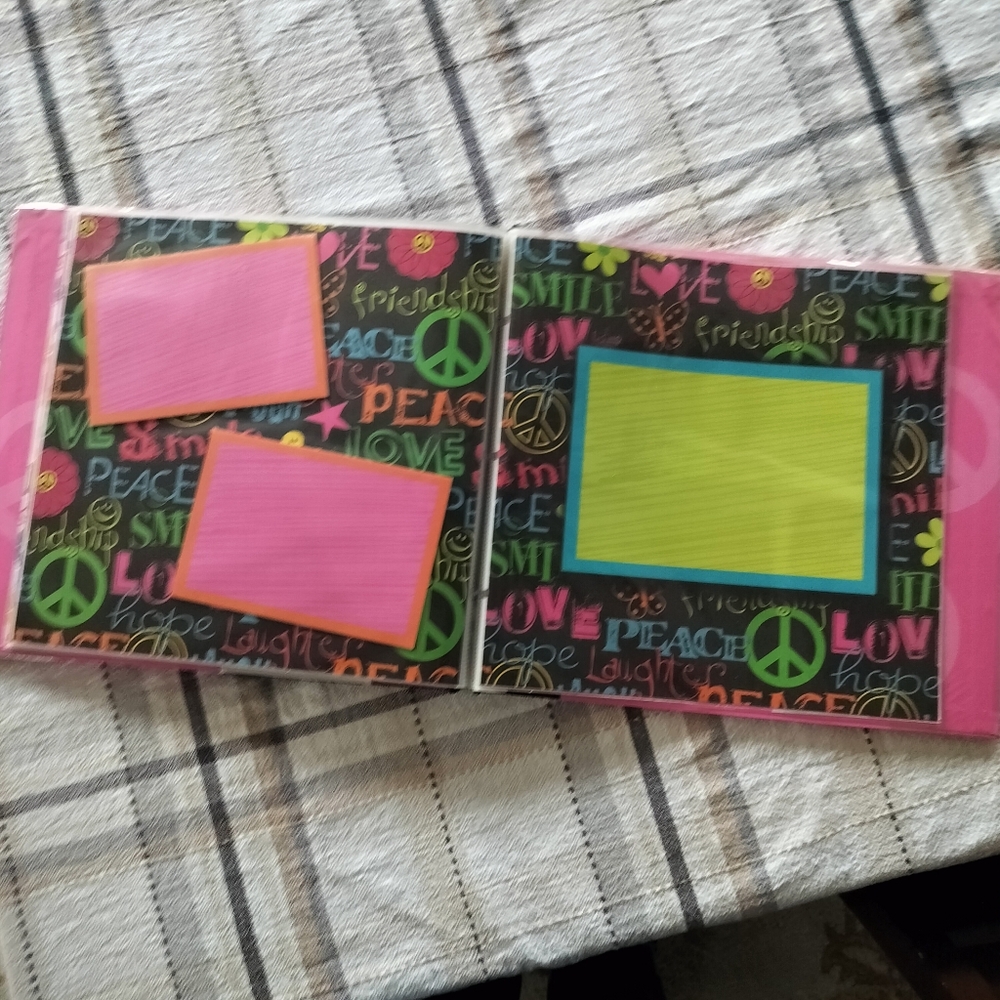 Tapestry By C.R. Gibson Complete Scrapbook Peace Love Friends‎ - Picture 12 of 15